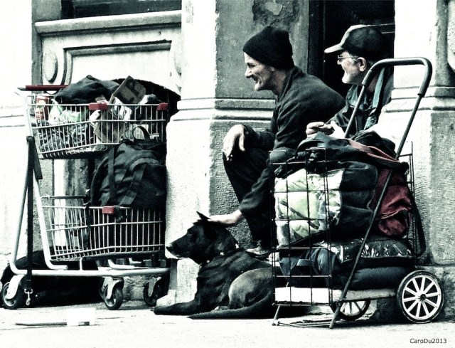 carolinedufourdeuxhommes3cBR7